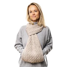 vlnena_provlekaci_sala_s_kapsou_na_ruce_supersoft_merino_bezova_oveckarna_01