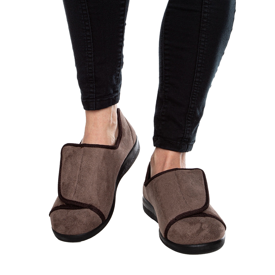 Chaussons médicales en tissu, brun