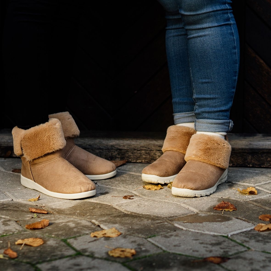 Bottines femme avec laine de mouton Bara, marron clair